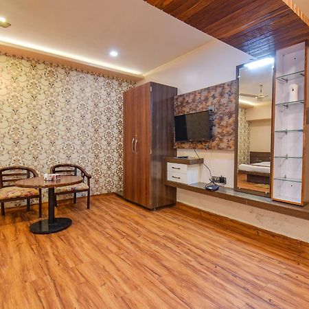 Fabexpress Glory - Nr Skywalk Bridge 호텔 Pimpri-Chinchwad 외부 사진