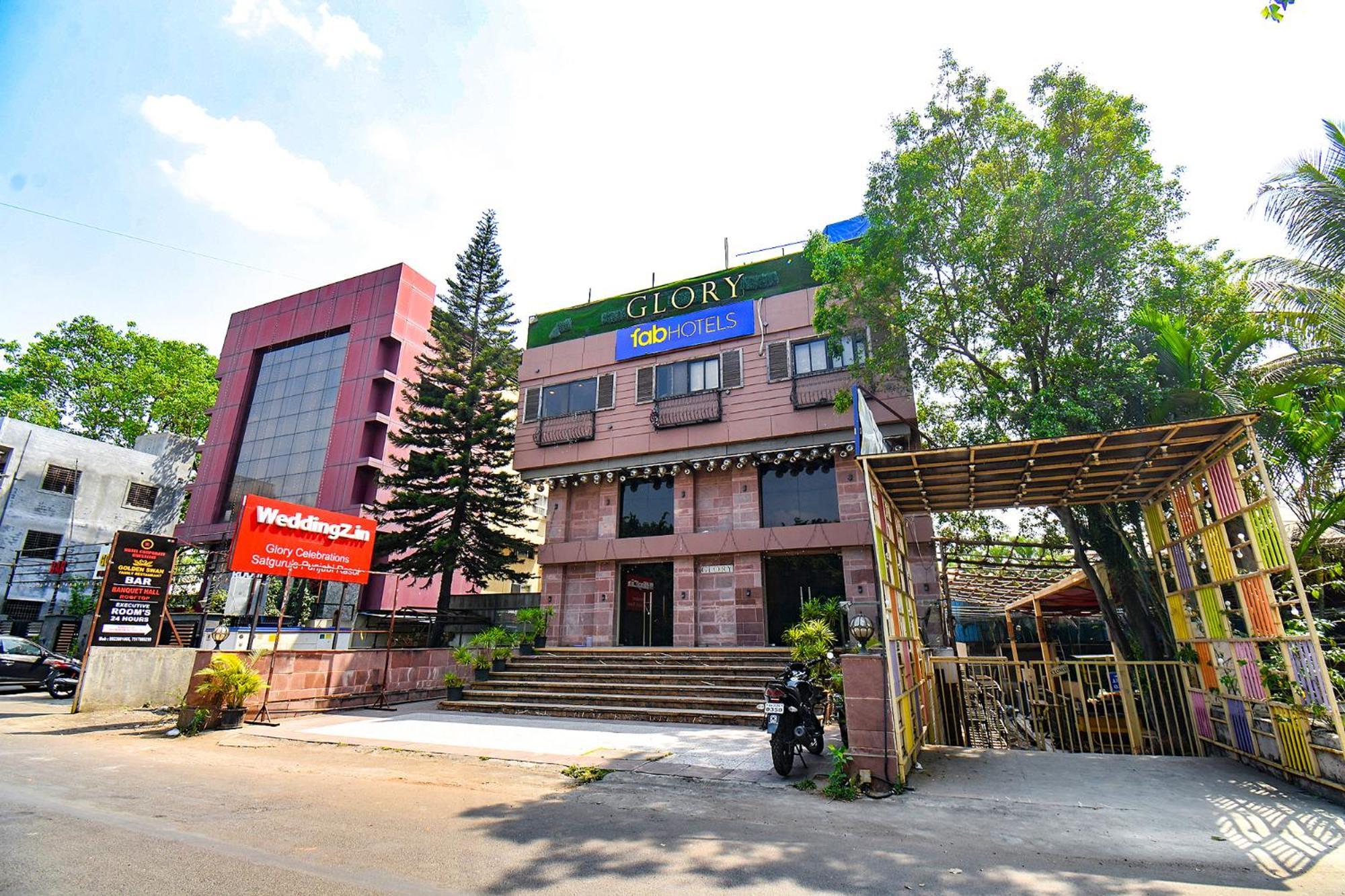 Fabexpress Glory - Nr Skywalk Bridge 호텔 Pimpri-Chinchwad 외부 사진